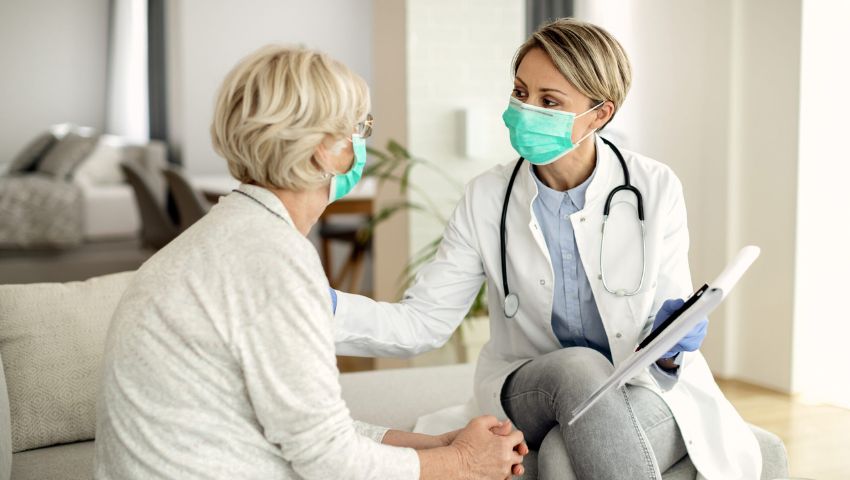 What is the Difference Between a Doctor Home Visit and a Clinic Visit