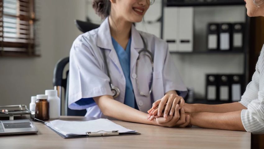 Concierge Medicine Compare to Traditional Healthcare